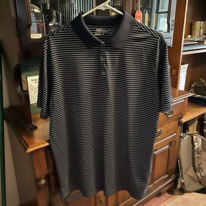Nike golf polo. Tour Performance. Large.